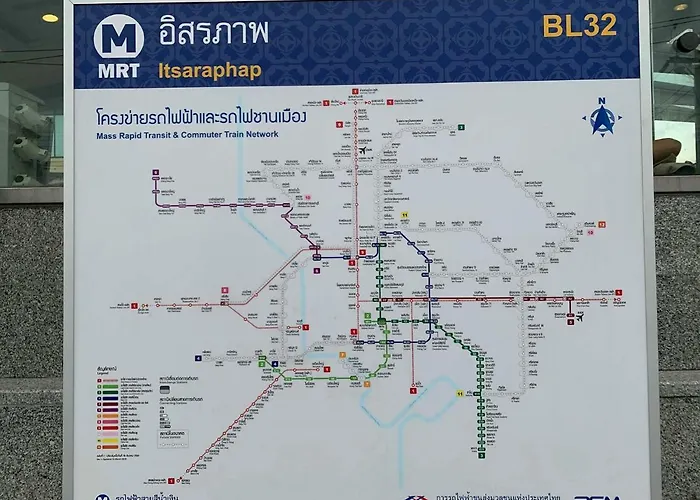מלון Achcha - Itsaraphap Mrt Station - Wat Arun 2*